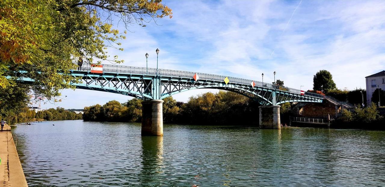 브리-수르-마르네 Gite Bord De Marne Paris 아파트 외부 사진